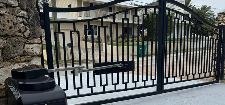 Swing Gate Opener with Keypad Holladay