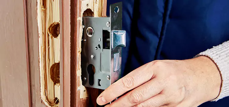 Garage Door Lock Replacement Holladay